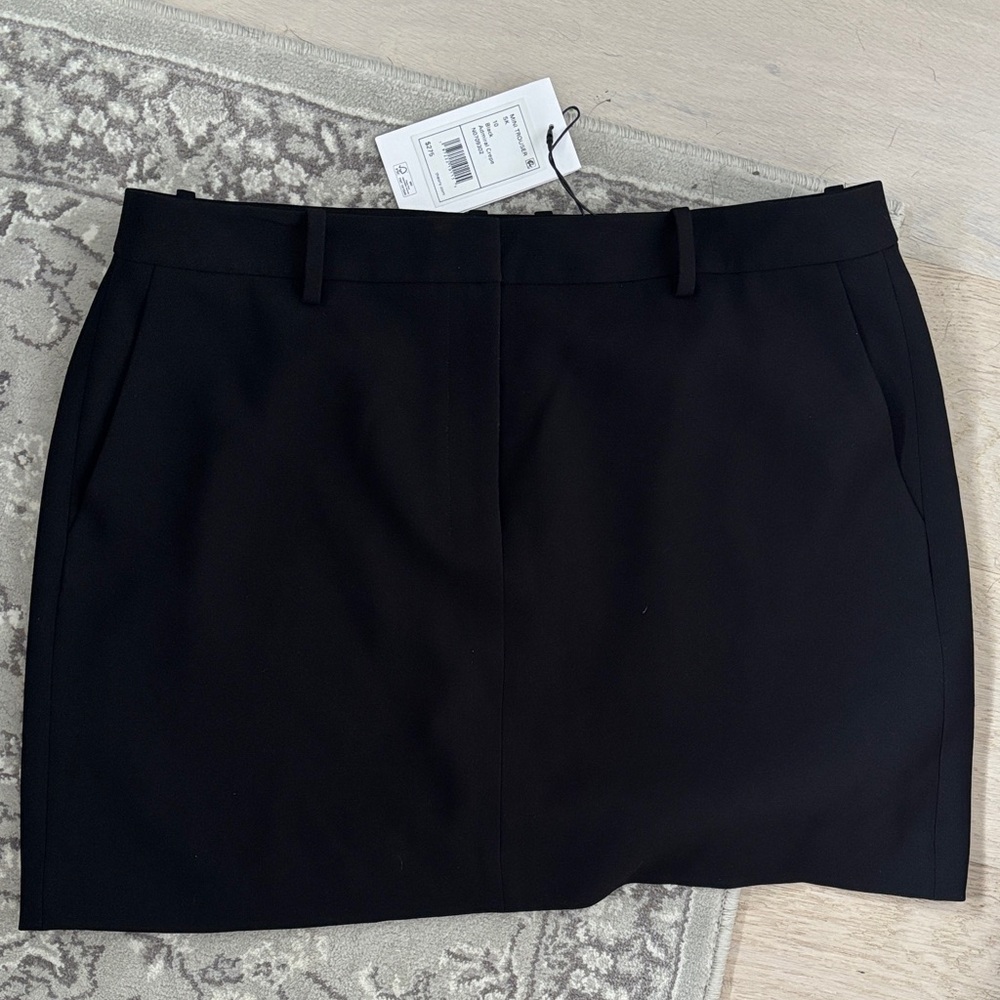 NWT Theory Mini Trouser Skirt